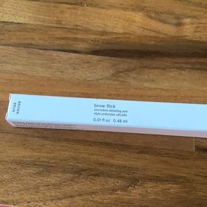NEW Glossier Brow Flick